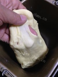 营养丰富的汤种北海道吐司做法图解3)
