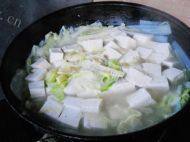 家常菜大白菜炖豆腐做法图解9)