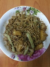 美味的芸豆焖面