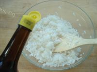 美味的鱼子酱寿司做法图解1)