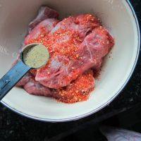 味道不错的烤牛肉做法图解4)