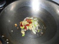家常菜辣炒猪肺做法图解5)