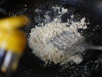 诱人的炒豆渣做法图解7)
