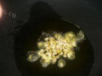 色味俱全的蒜泥木耳菜做法图解4)