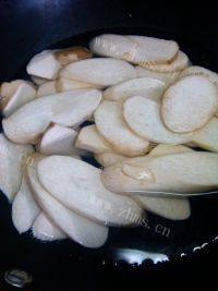 味道香醇的凉拌杏鲍菇做法图解3)
