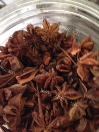 质嫩爽口的红烧牛肉做法图解2)
