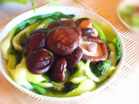 鲜美可口的香菇油菜的做法图解六
