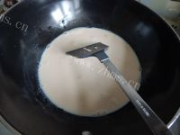 鲜美可口的焦糖奶茶做法图解5)