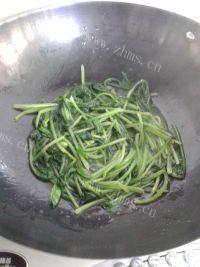 家常菜清炒萝卜菜