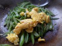 家常菜四季豆炒鸡蛋