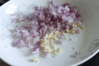 香菇卤肉面做法图解1)