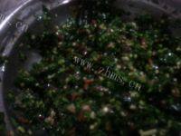 自制韭菜馅水饺做法图解4)
