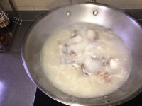 鲜美可口的酸菜鱼做法图解9)