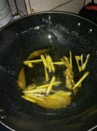 美味的红烧鸭翅做法图解4)