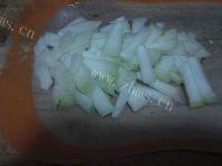美味的冬瓜粉丝汤做法图解3)