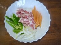 「DIY美食」青椒肉丝做法图解1)