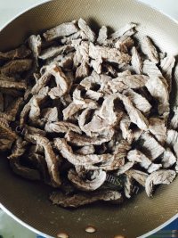 秘制麻辣牛肉干做法图解6)