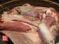 自制酱香牛肉做法图解2)