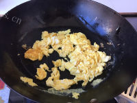好吃的鸡蛋炒野黄花的做法图解六