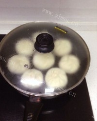 美味的生煎包子做法图解3)