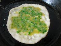 早餐之鸡蛋饼做法图解4)