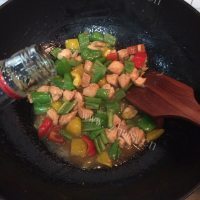 家常菜辣子鸡丁