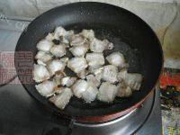 可口的蒜苔回锅肉的做法图解四