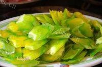 苦瓜炒肉片（简单版）做法图解2)