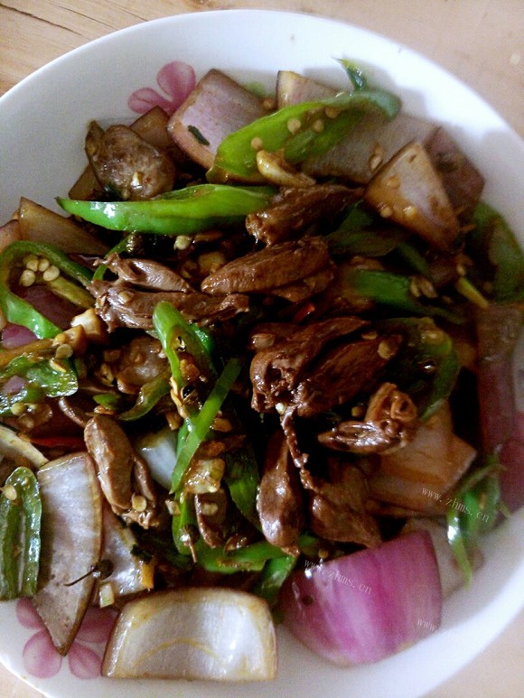 香辣鸡心适量