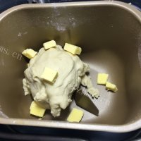 自制牛肉汉堡包做法图解3)