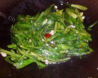 家常菜素炒油麦菜