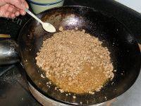 诱人的茴香猪肉水饺做法图解12)