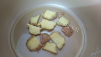 好吃的电饭煲盐焗鸡做法图解5)