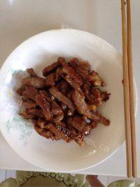 家常菜麻辣牛肉条做法图解3)