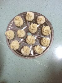 特色美食小笼包做法图解7)