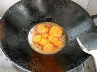家常菜虎皮蛋烧肉做法图解6)