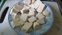 营养的胡萝卜猪排骨汤做法图解1)