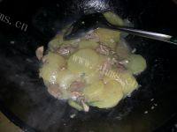 妈妈教我做土豆炒肉