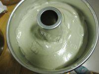 松软美味的绿茶戚风做法图解9)