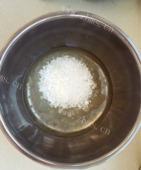 自制桃酥饼做法图解2)