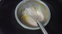 香甜的草莓慕斯蛋糕做法图解4)
