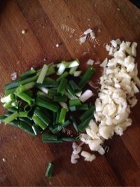 DIY豆角炒茄子做法图解4)