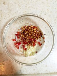 色香味俱全的凉拌海带丝做法图解2)