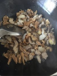 手工拉面做法图解12)