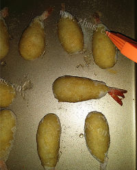 好吃的鲜虾可乐饼做法图解15)