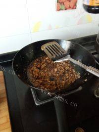 家常菜香菇肉酱做法图解9)