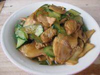 简单版杏鲍菇炒肉