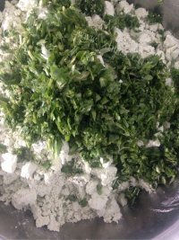 美味棉花草粑粑做法图解4)