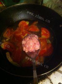 家庭版番茄肉丸汤做法图解5)
