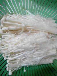 自制培根金针菇卷做法图解1)